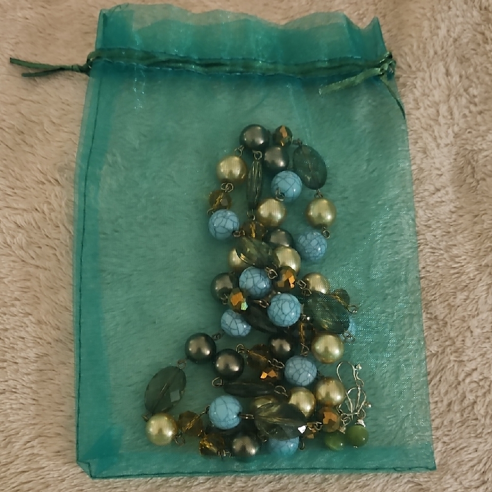 LOW $4.99 SHIPPING. Vibrant Beaded Necklace in Teal and Gold
